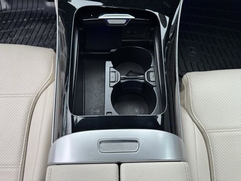 Certified 2022 Mercedes-Benz C 300 4MATIC Sedan image 16