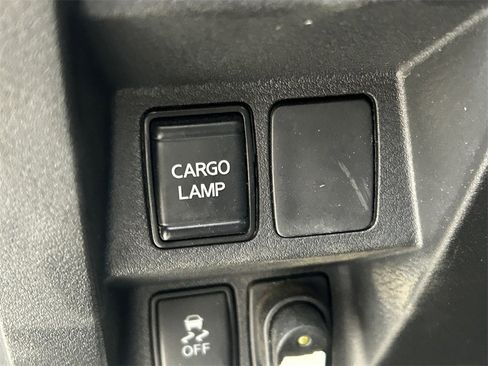 Used 2024 Nissan Frontier S w/ Technology Package image 20