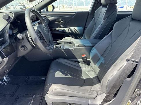 Certified 2024 Lexus ES 350 F Sport image 11