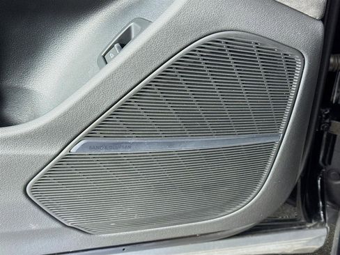 Used 2021 Audi RS Q8 image 22