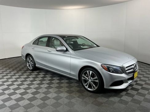 Used 2016 Mercedes-Benz C 300 4MATIC Sedan image 3