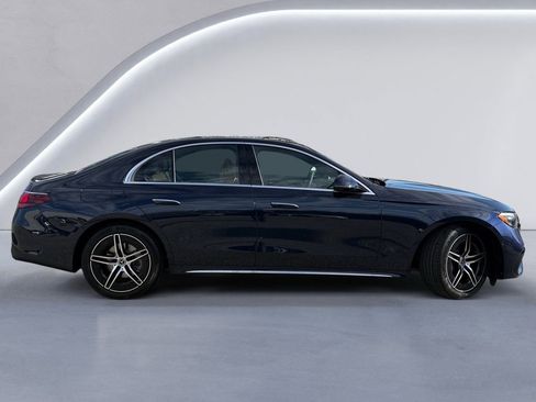 New 2026 Mercedes-Benz E 350 4MATIC Sedan image 3