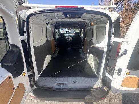 Used 2020 Ford Transit Connect XL image 16