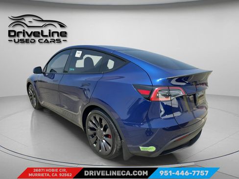 Used 2023 Tesla Model Y Performance image 4