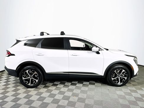 Used 2024 Kia Sportage EX image 8