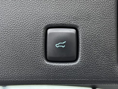 Certified 2023 Ford Escape ST-Line w/ Tech Pack #1 image 34