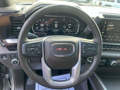 Used 2025 GMC Sierra 2500 SLT w/ Texas SLT Premium Package AWD/4WD image 15