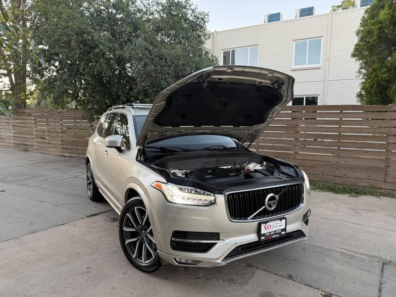 Used 2016 Volvo XC90 T6 Momentum w/ Momentum Plus Package AWD/4WD image 26