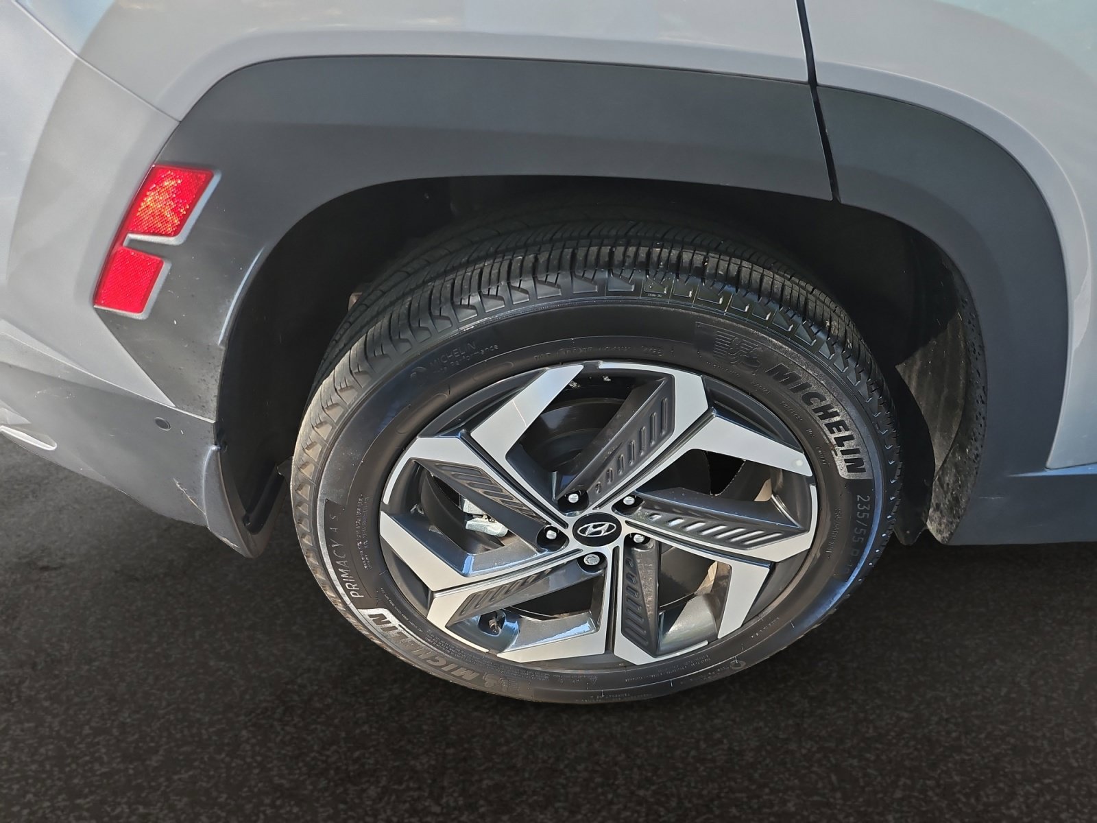 Used 2023 Hyundai Tucson Limited AWD/4WD image 43