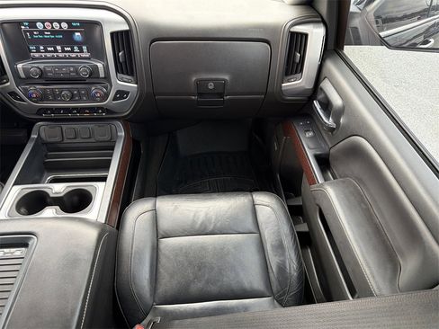 Used 2018 GMC Sierra 1500 SLT w/ Texas SLT Premium Package image 17