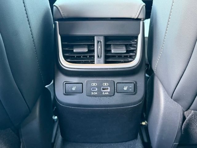 Used 2023 Subaru Outback Limited AWD/4WD image 30