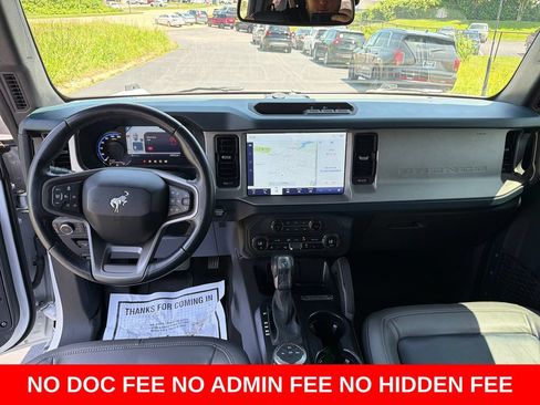 Used 2024 Ford Bronco Outer Banks AWD/4WD image 14