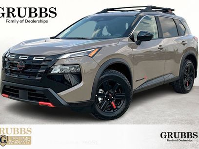 Used 2025 Nissan Rogue SV