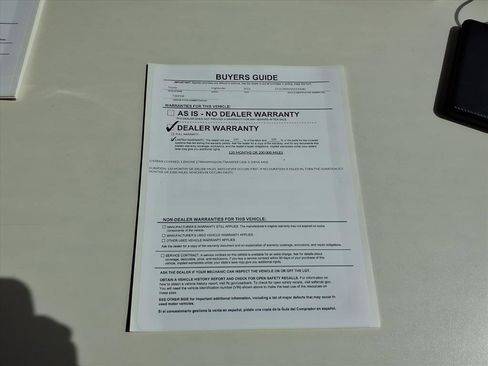 Used 2022 Toyota Highlander L image 36