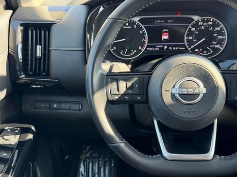 Used 2022 Nissan Pathfinder SV w/ SV Black Package FWD image 30