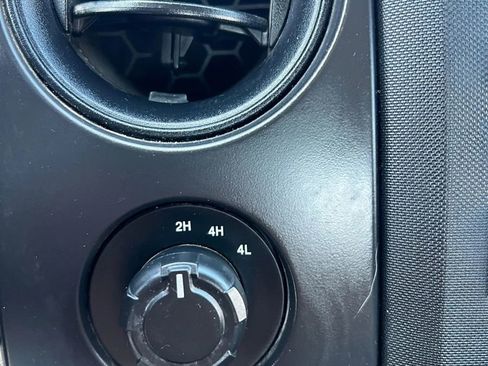 Used 2014 Ford F150 STX AWD/4WD image 15