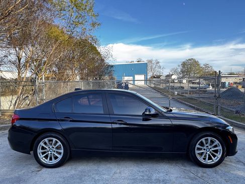 Used 2016 BMW 320i Sedan image 4