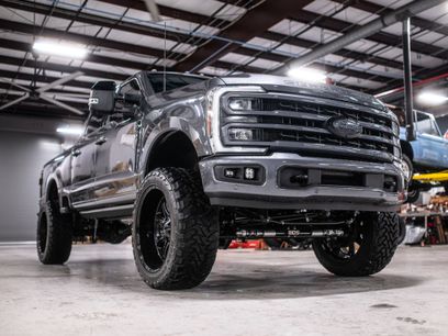 New 2025 Ford F250 Lariat w/ Lariat Ultimate Package