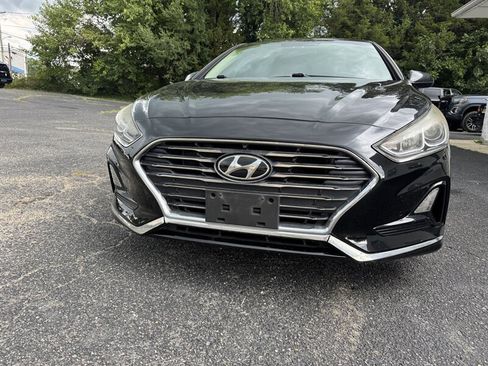 Used 2018 Hyundai Sonata SE FWD image 8