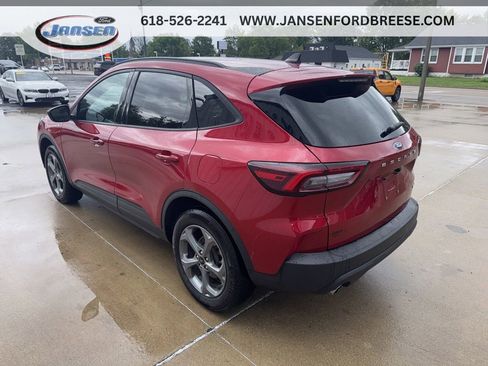 Used 2025 Ford Escape ST-Line AWD/4WD image 2