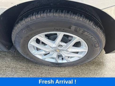 Used 2023 Chevrolet Equinox LT FWD image 17