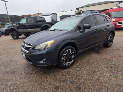 Used 2014 Subaru Crosstrek 2.0i Premium AWD/4WD image 4
