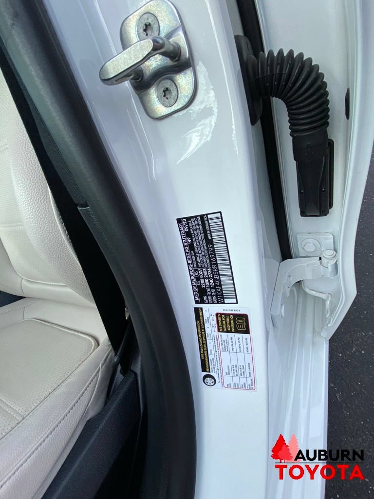 Used 2024 Mercedes-Benz C 300 Sedan image 30