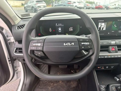 Used 2026 Kia K4 FWD image 26