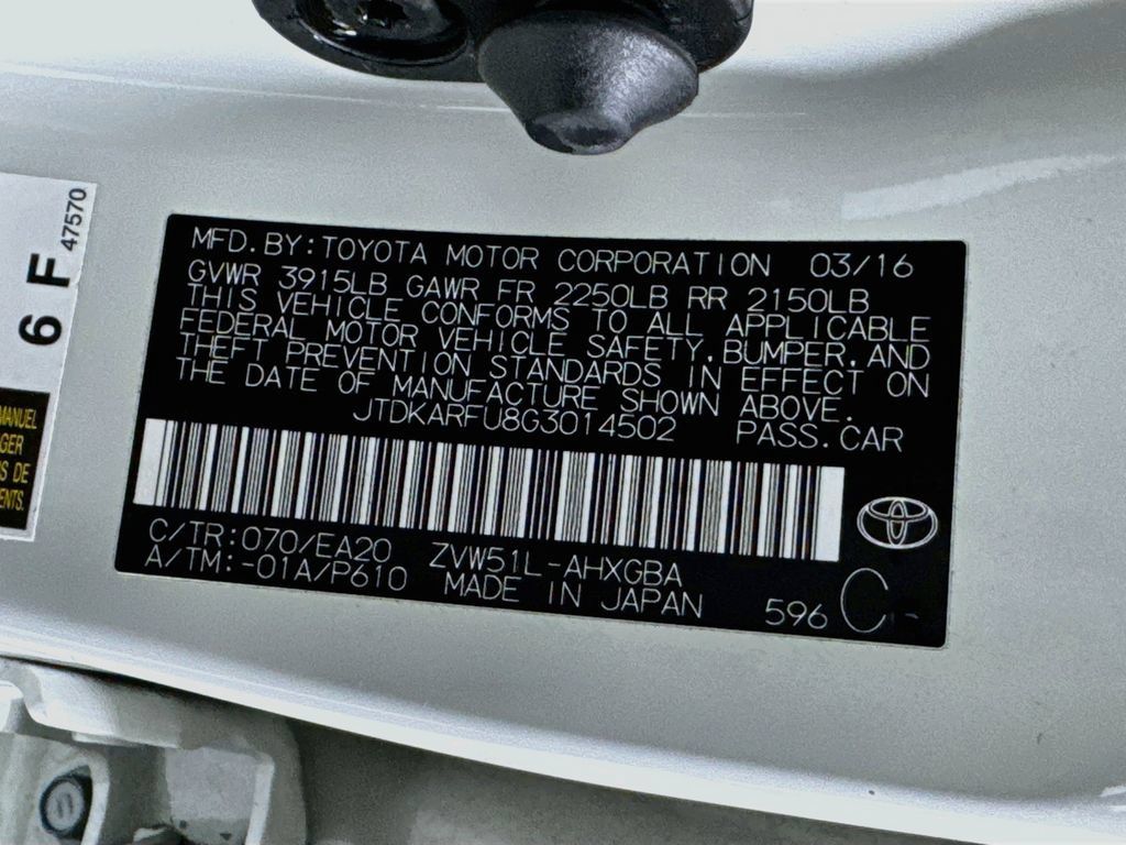 Used 2016 Toyota Prius Four FWD image 41