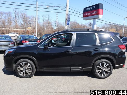 Used 2023 Subaru Forester Limited image 8