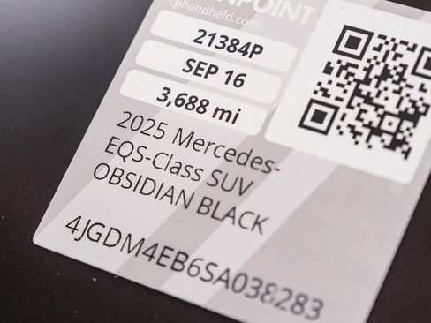 Used 2025 Mercedes-Benz EQS 580 4MATIC SUV image 25