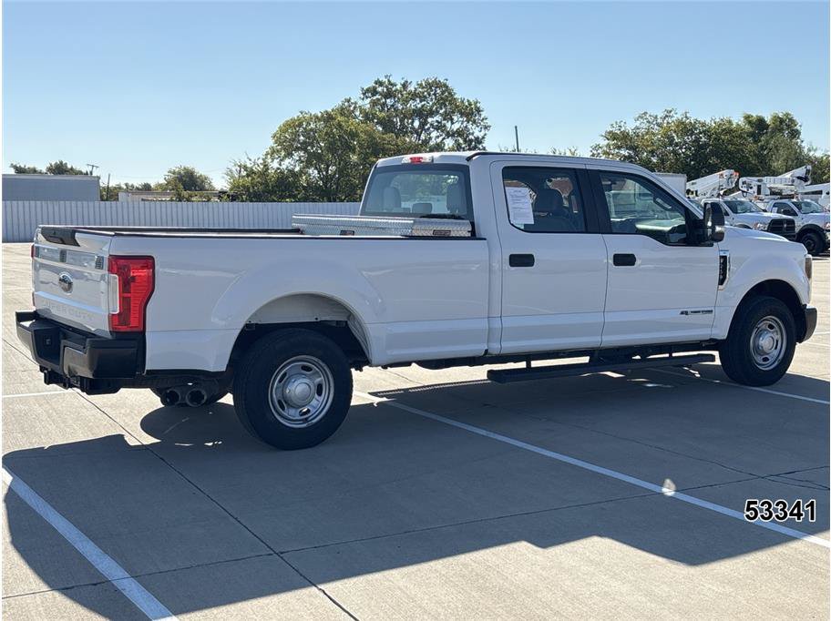 Used 2019 Ford F250 XL w/ Power Equipment Group RWD image 2