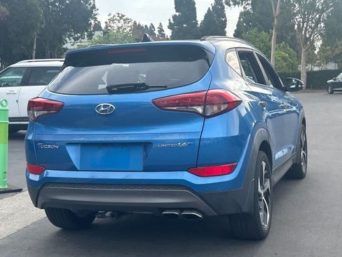 Used 2016 Hyundai Tucson Limited w/ Option Group 03 FWD image 3