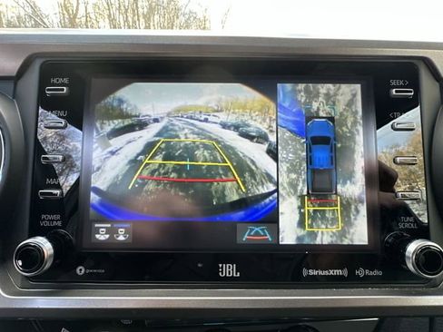 Certified 2021 Toyota Tacoma Limited image 26