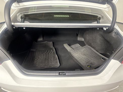 Certified 2023 Toyota Camry SE w/ Convenience Package image 39