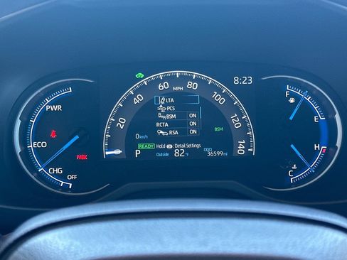 Certified 2025 Toyota RAV4 XLE AWD/4WD image 30