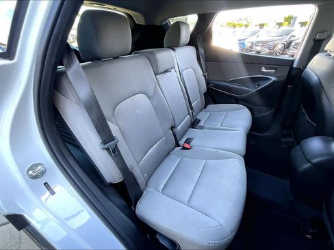 Used 2018 Hyundai Santa Fe Sport w/ 2.4L Value Package 02 image 21