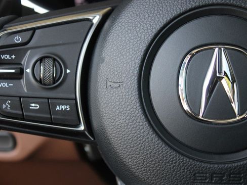 Used 2024 Acura MDX SH-AWD w/ Technology Package image 34