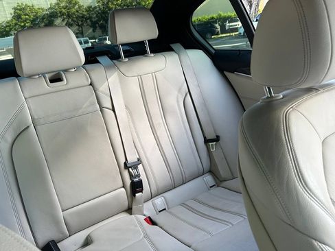 Used 2022 BMW 540i w/ M Sport Package RWD image 14