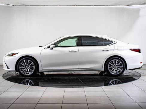 Certified 2019 Lexus ES 350 w/ Accessory Package 2 image 12