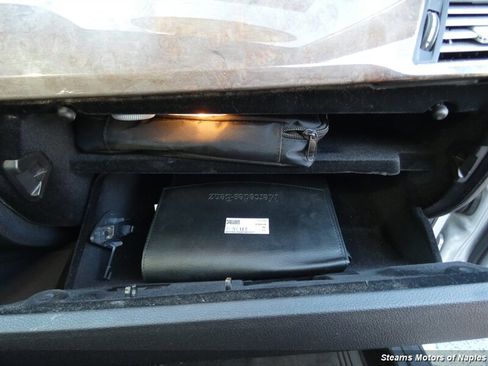 Used 2013 Mercedes-Benz E 350 4MATIC Wagon image 45