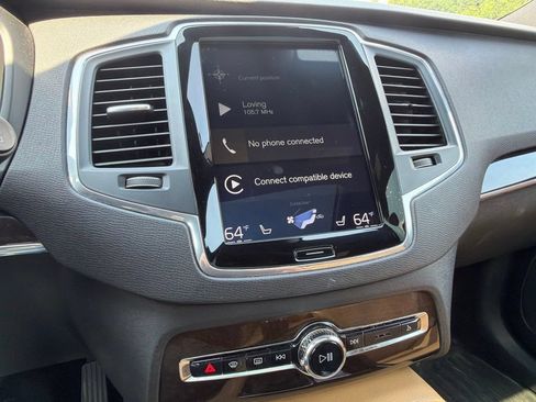 Used 2019 Volvo XC90 T6 Momentum w/ Advanced Package AWD/4WD image 10