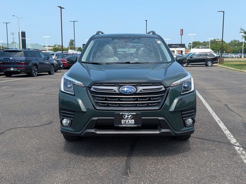 Used 2023 Subaru Forester Limited AWD/4WD image 8