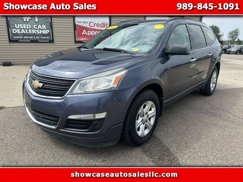 Used 2013 Chevrolet Traverse LS FWD image 1