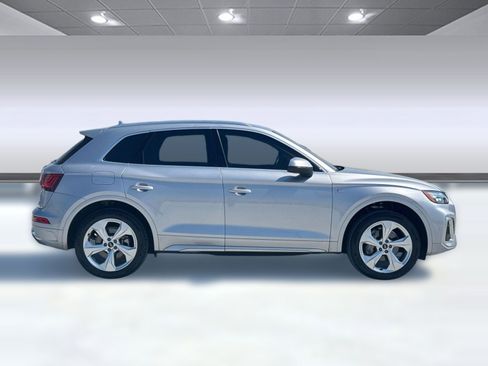 Certified 2023 Audi Q5 2.0T Premium Plus w/ Premium Plus Package image 8