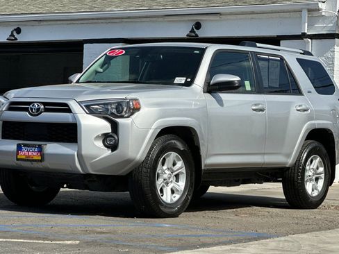 Used 2021 Toyota 4Runner SR5 image 8