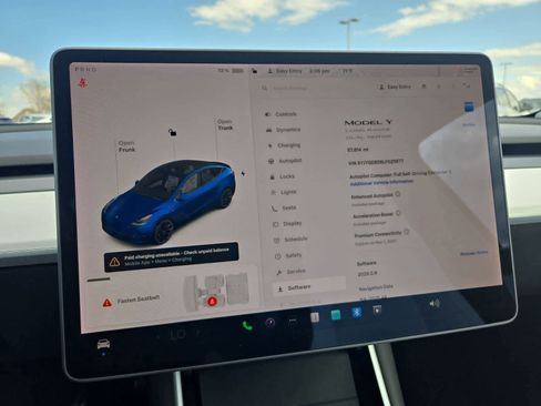 Used 2020 Tesla Model Y Long Range image 29