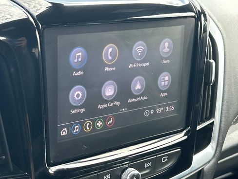 Used 2022 Chevrolet Traverse LT w/ LPO, Floor Liner Package AWD/4WD image 33