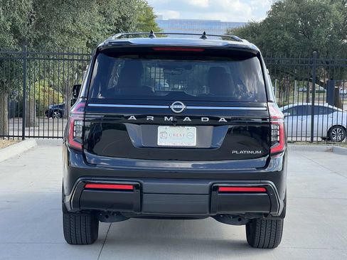 Used 2025 Nissan Armada Platinum RWD image 4