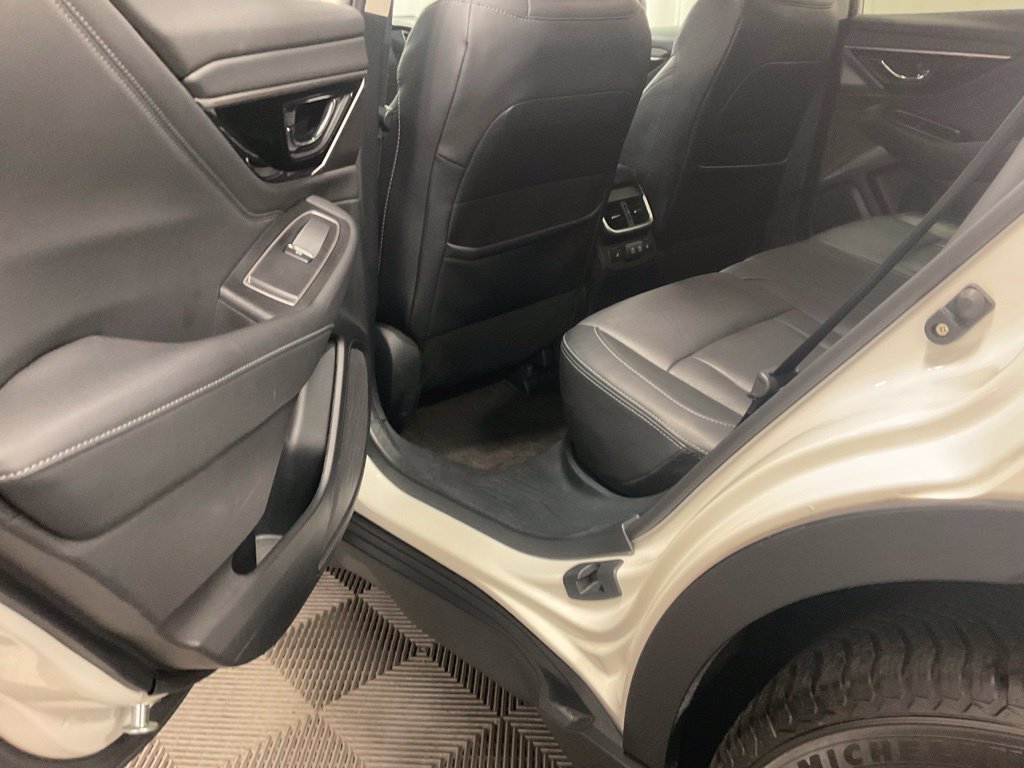 Used 2021 Subaru Outback Limited AWD/4WD image 25